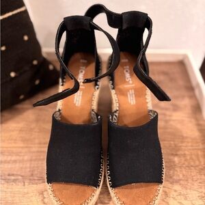 TOMS Women's Marisol Espadrille Wedge Sandals